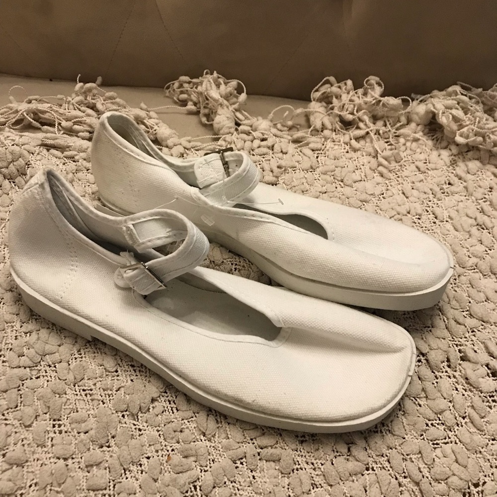 Easy shoes